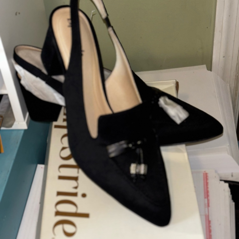 Life Stride Black Slingback Block Heels, 11W Audrey Black Micro